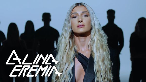 ALINA EREMIA - Printre Cuvinte