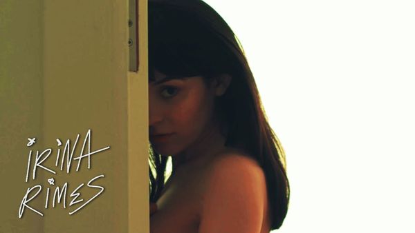 IRINA RIMES - In Palme