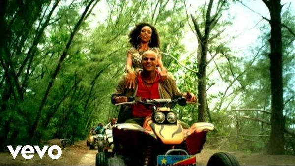 MOHOMBI - Bumpy Ride