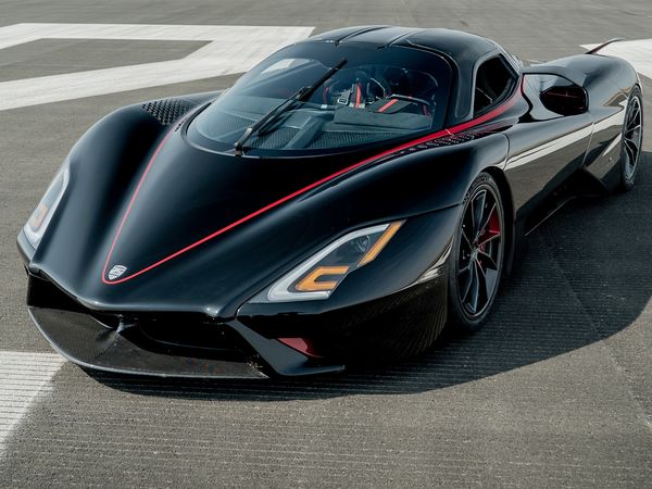 Hypercar-ul SSC Tuatara, cea mai rapidă mașină din lume! Ce record de viteză a avut