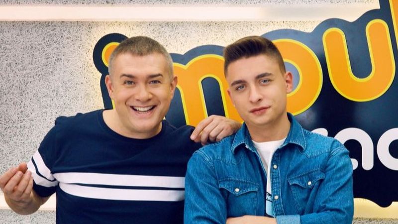 Țibulcă și Orlando s-au lansat &icirc;n muzică. Au debutat &icirc;n matinalul&bdquo;Scularea&rdquo; cu o melodie celebră de petrecere