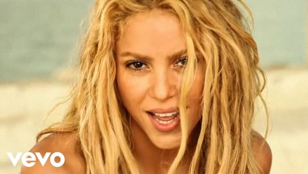 SHAKIRA feat. DIZZEE RASCAL - Loca