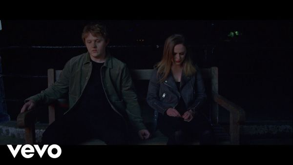 LEWIS CAPALDI - Someoane You Loved