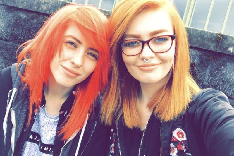 Melissa Russell și Shannon McKenna 