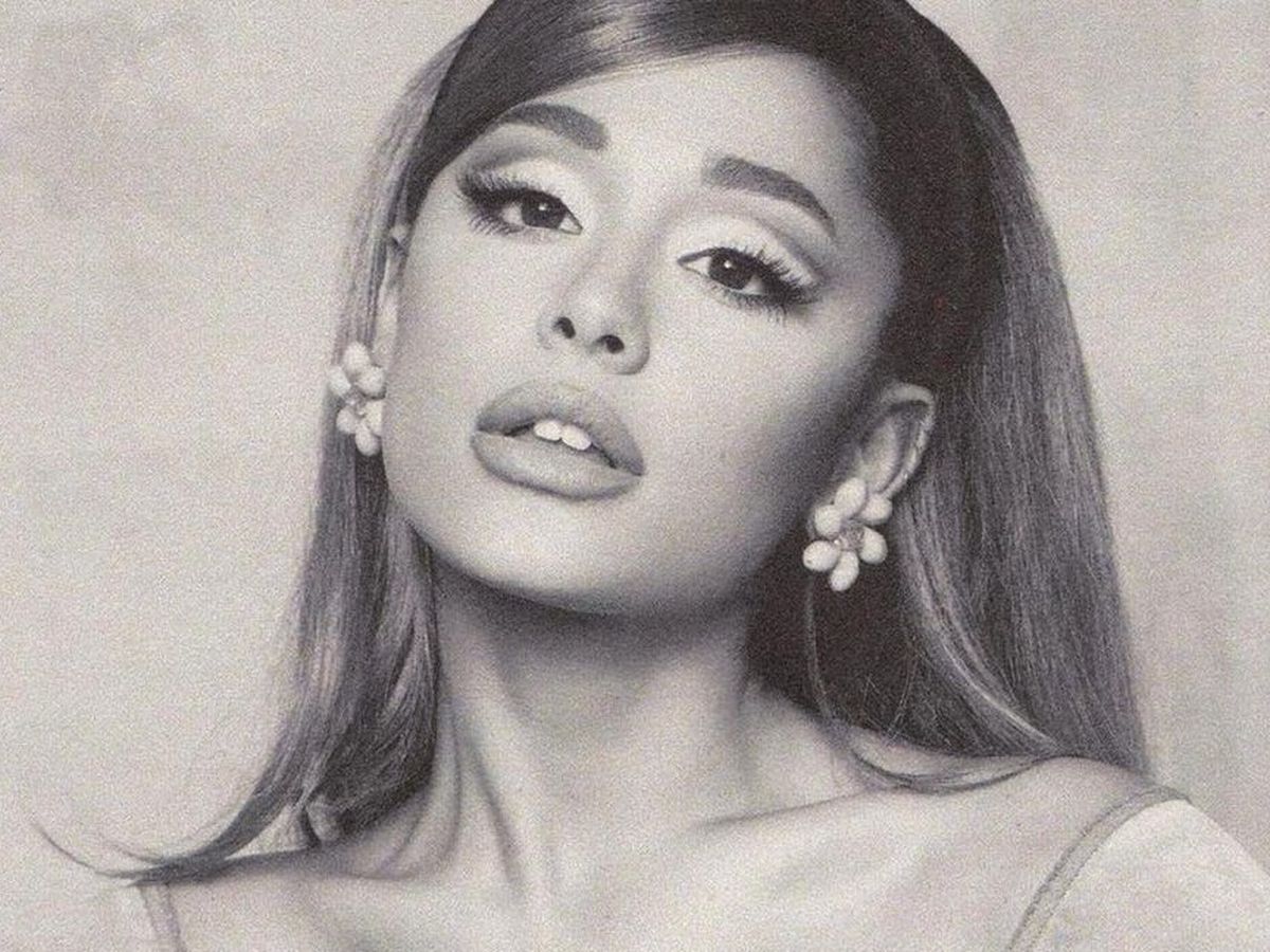 Ariana Grande a lansat un nou album! Include colaborări cu The Weeknd și Doja Cat