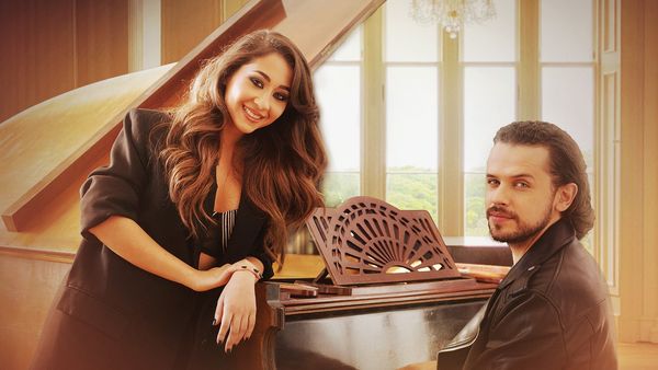 Bogdan Medvedi și Nicole Cherry lansează piesa „Atât de aproape”, un adevărat manifest de dragoste