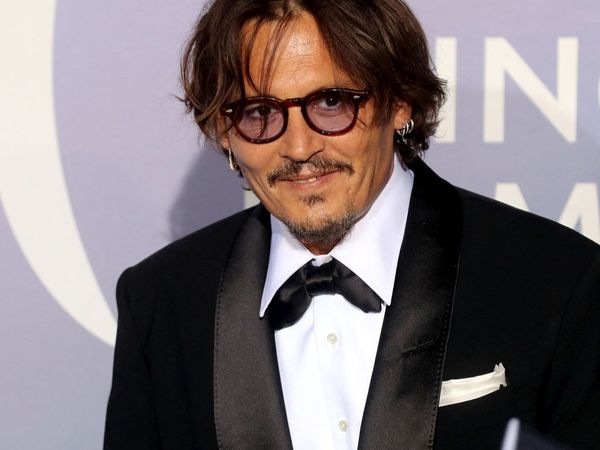 Johnny Depp a pierdut procesul cu un tabloid celebru care &icirc;l acuza că și-a bătut fosta soție