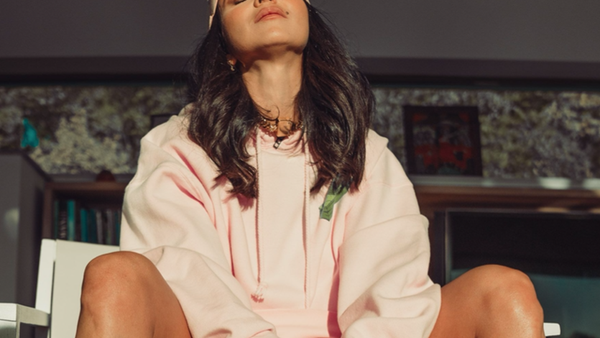 Vezi casa spectaculoasă în care INNA va locui pentru următoarele 3 săptămâni - ”Dance Queen’s House”