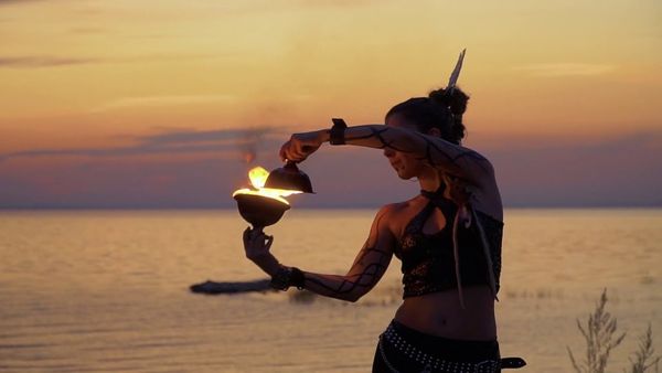 Dj Sava, MD Dj - Kingdom Of Lie (feat Iana)