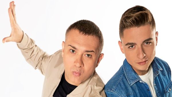 Matinalul „Scularea!” se ascultă și la maternitate! Elena din Brașov a primit cele mai sincere urări, în direct, de la Țibulcă și Orlando