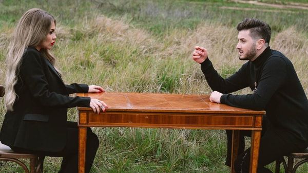 DRAGOȘ și Oana Radu lansează „Labirint”, o poveste de dragoste despre doi oameni care nu-și găsesc calea