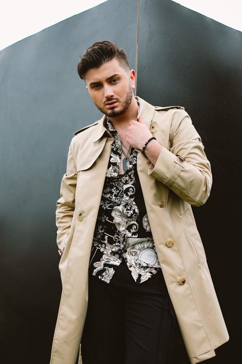 DRAGOȘ și Oana Radu