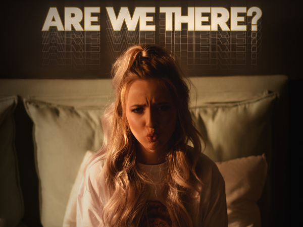 Olivia Addams a lansat &bdquo;Are We there&rdquo;, prin care continuă demersurile de conștientizare și lupta &icirc;mpotriva bullyingului