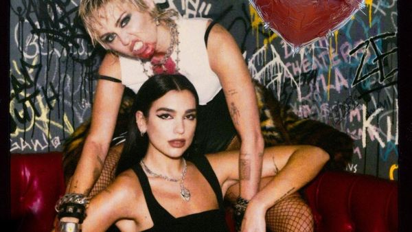 VIDEOCLIP | Dua Lipa și Miley Cyrus au lansat „Prisoner” 