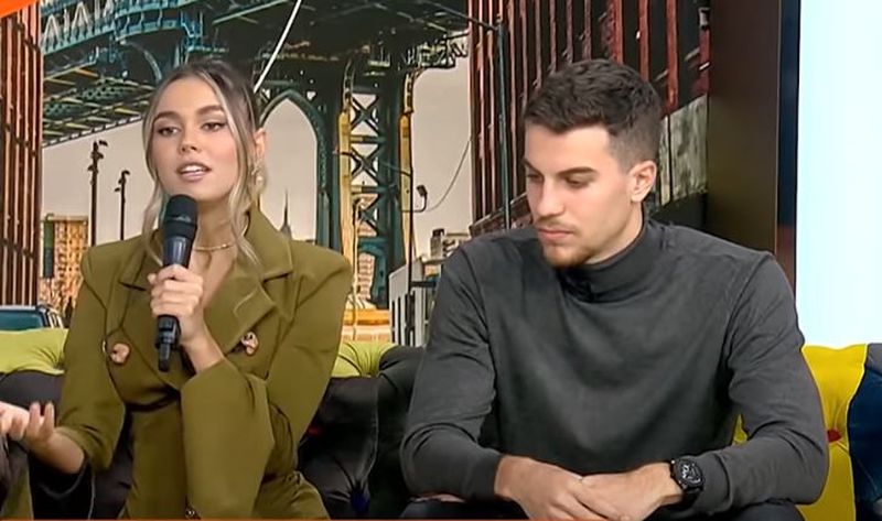 Mira și iubitul ei, Andrei