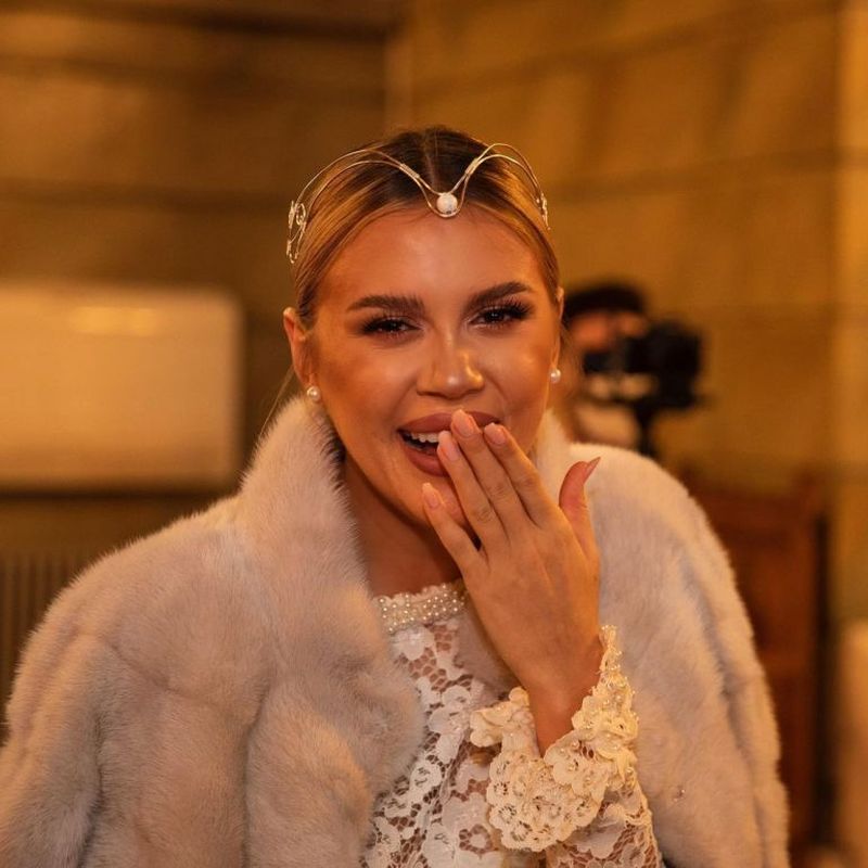 Emily Burghelea și iubitul ei s-au căsătorit