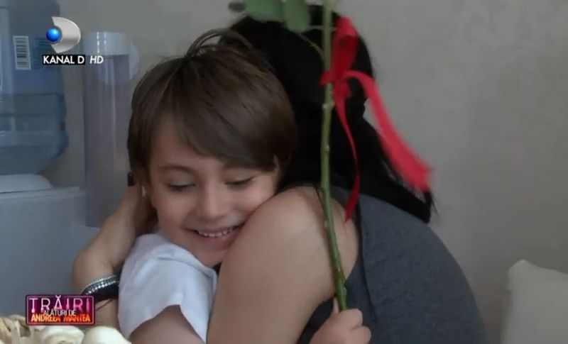 David Mantea și mama sa, Andreea Mantea