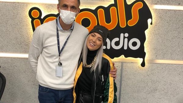 Invitatul de 12 | JO, de la festivaluri de muzică de copii la rock alternativ: „A fost o schimbare bruscă”