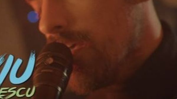 VIDEOCLIP | Liviu Teodorescu ne aduce o reinterpretare a colindului &bdquo;Florile Dalbe&rdquo;