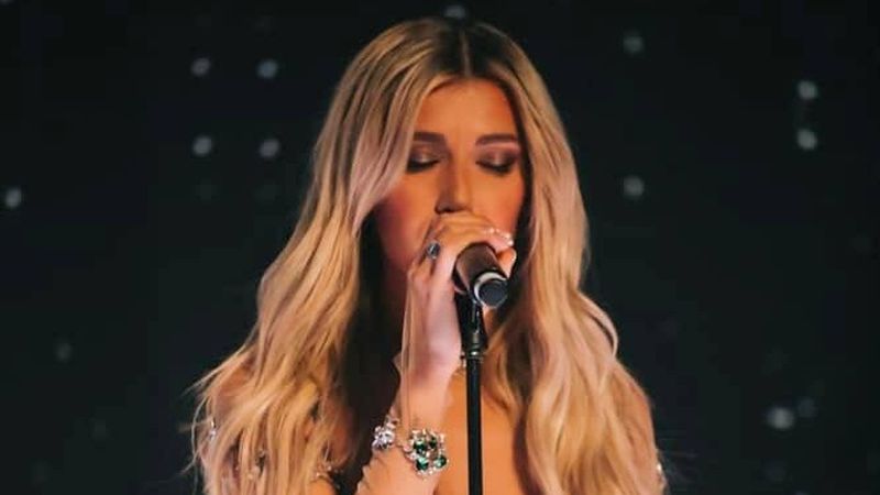 Alina Eremia pregătește un super concert aniversar de ziua ei