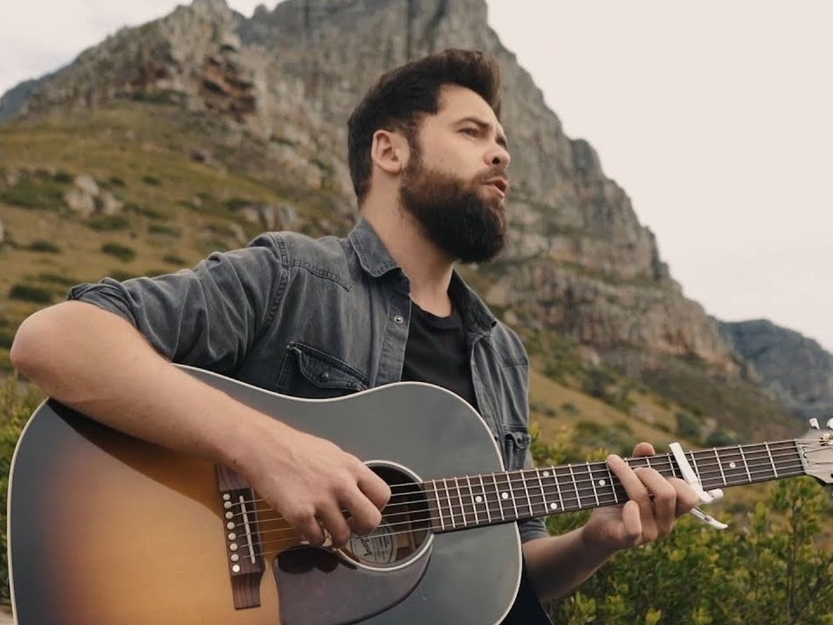 Passanger a lansat &bdquo;Remember to Forget&rdquo;: &bdquo;E despre acel tip care se &icirc;mpiedică de tine și &icirc;ncearcă să se alăture petrcerii&rdquo;