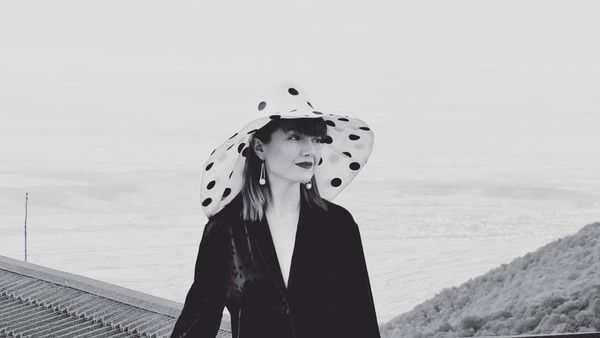 Alexandra Ungureanu face un apel umanitar de ziua ei de naștere: „A suferit un atac vascular cerebral care imobilizat-o la pat”