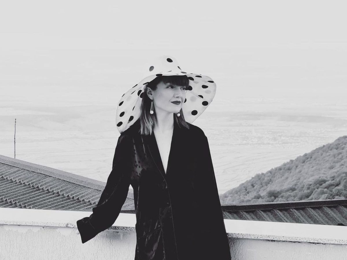 Alexandra Ungureanu face un apel umanitar de ziua ei de naștere: &bdquo;A suferit un atac vascular cerebral care imobilizat-o la pat&rdquo;