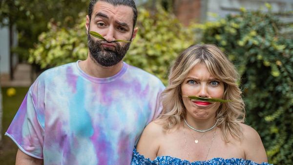 Smiley și Gina Pistol abia așteaptă să-și cunoască fetița: „Minunea care va veni pe lume anul viitor...”