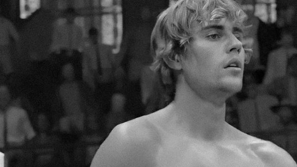  VIDEOCLIP | Justin Bieber a lansat &bdquo;Anyone&rdquo; 