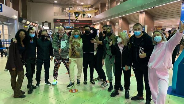 Concurenții Survivor România au plecat în Republica Dominicană. Primele imagini de la aeroport 