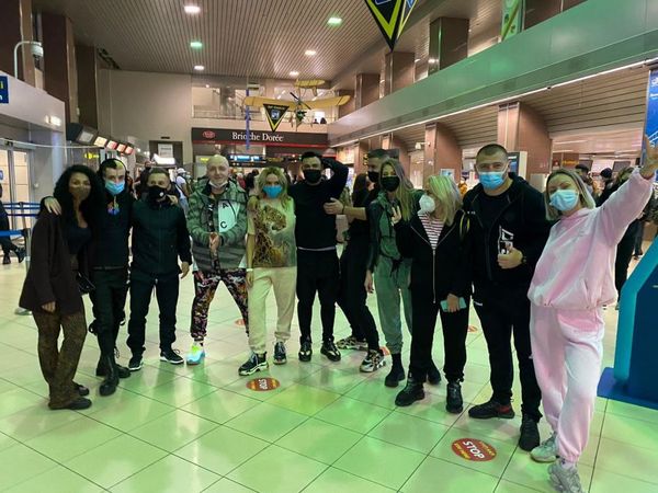 Concurenții Survivor Rom&acirc;nia au plecat &icirc;n Republica Dominicană. Primele imagini de la aeroport 