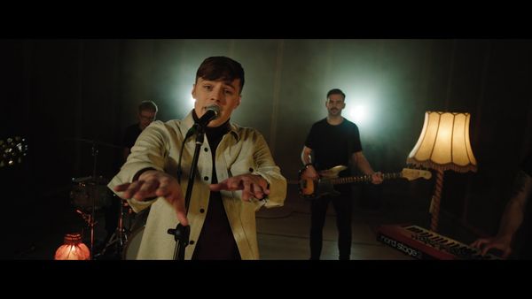 TOM GREGORY - Fingertips