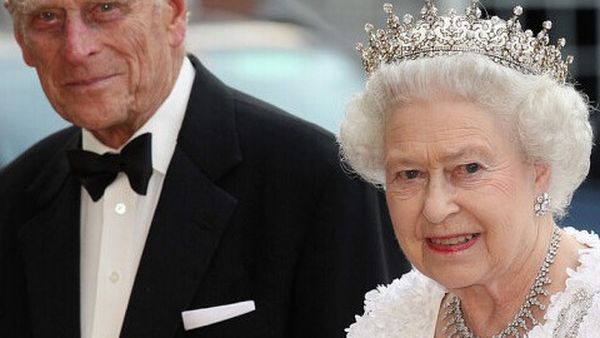 Regina Elisabeta a II-a și Prințul Philip au fost vaccinați împotriva COVID-19