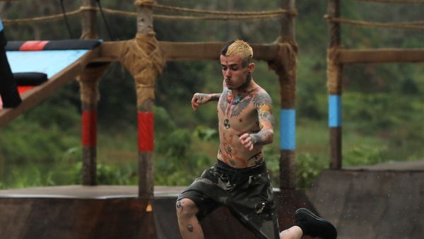 Zanni, indignat de parcursul Alexandrei Stan și al Amnei la Survivor: „Trebuie să îi zic de vreo patru ori că aia e dreapta”