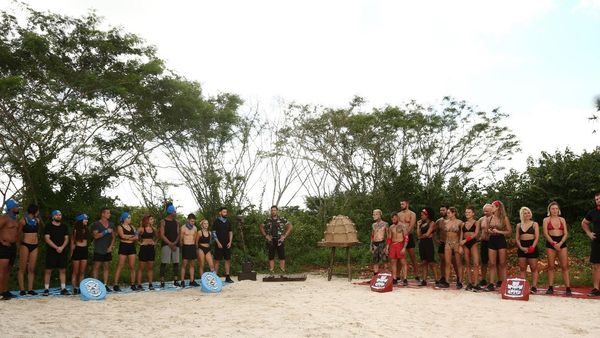 Survivor Romania: Primul joc de imunitate a fost castigat de Faimosi!