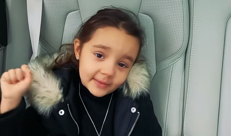  Reacția Evei Măruță când a primit butonul de la YouTube