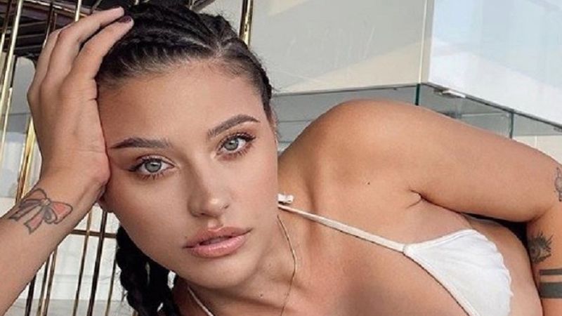 Antonia &icirc;ncinge internetul! Artista a lăsat totul la vedere