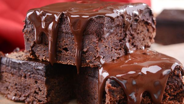 27 ianuarie 2021, ziua prăjiturilor de ciocolată. Rețete de prăjituri