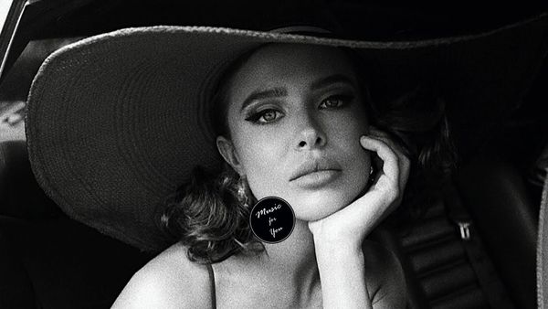 MONALDIN feat. EMMA PETERS - Femme Like You