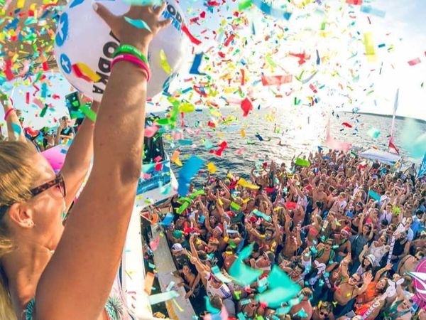 Untold te invită la cinci zile de distracție și muzică bună pe un vas de croazieră din Marea Mediterană