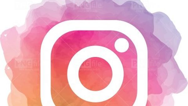 Instagram introduce o nouă funcție! Poți recupera postările șterse