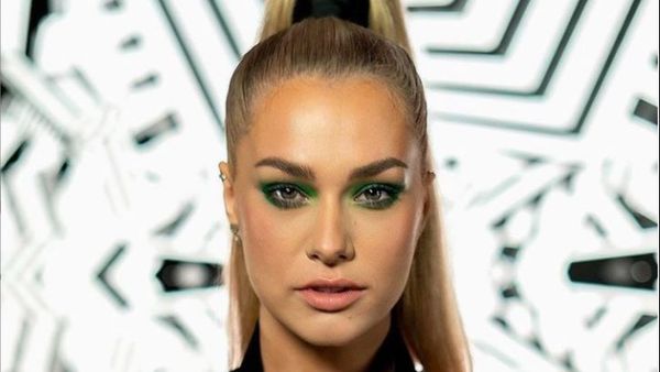 VIDEOCLIP | Feli a lansat &bdquo;Bade, tu ești pui de drac&rdquo;