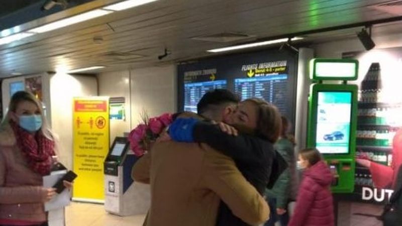 Andreea Moșneagu de la Survivor Rom&acirc;nia, cerută de soție &icirc;n aeroport
