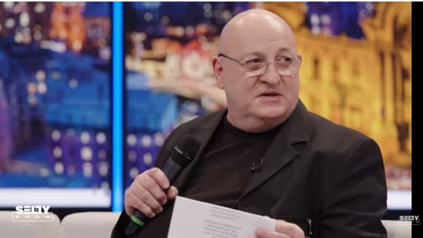 Bebe Cotimanis, impresionat de versurile din „Sirenele”, serialul Andrei Gogan: „Foarte gingaș”