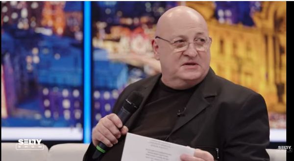 Bebe Cotimanis, impresionat de versurile din &bdquo;Sirenele&rdquo;, serialul Andrei Gogan: &bdquo;Foarte gingaș&rdquo;
