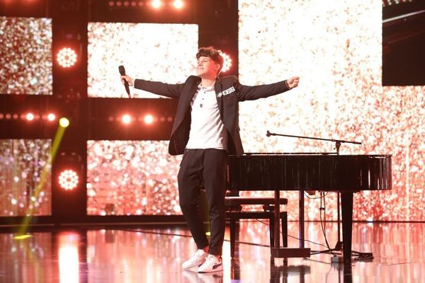 Cine este Rareș Trufea, pianistul trimis &icirc;n semifinala Rom&acirc;nii au Talent de Pavel Bartoş şi Smiley