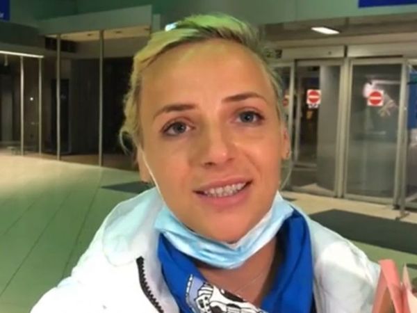 Marilena de la Survivor Rom&acirc;nia a ajuns acasă. A fost așteptată la aeroport de iubit