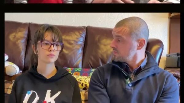 VIDEO. Cleopatra Stratan a reprodus un moment din copilărie alături de tatăl ei: „Tătică... hai să cântăm”