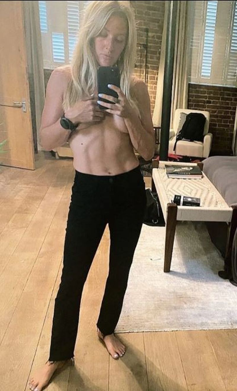 Ellie Goulding este însărcinată în luna a șaptea