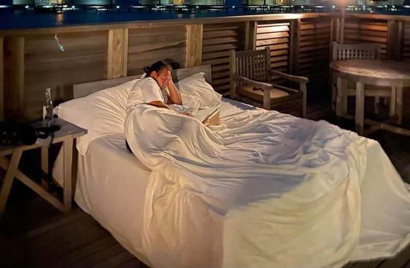 Delia și soțul ei au dormit sub cerul liber în vacanță